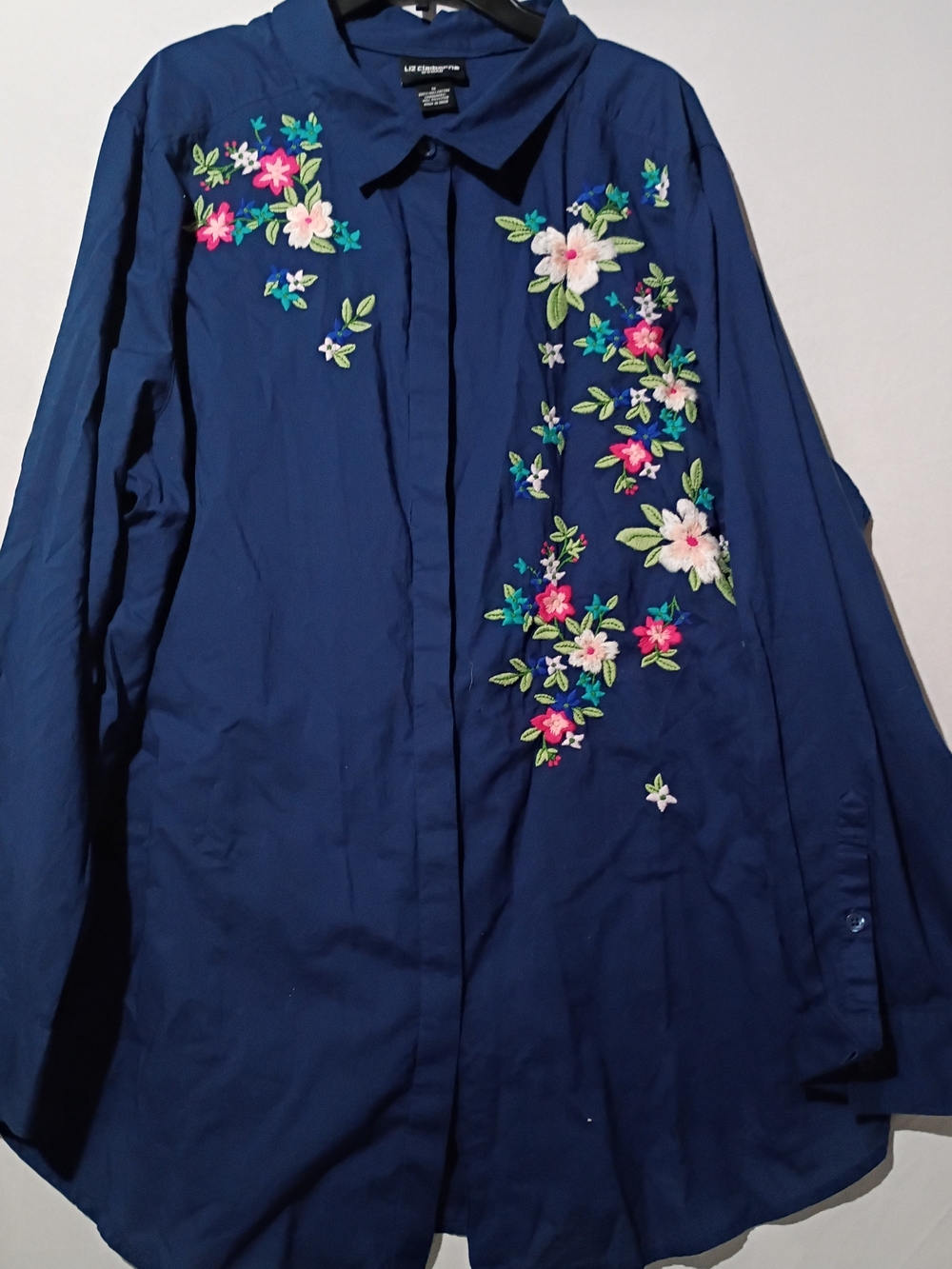Liz Claiborne Navy Button-Up Floral Embroidery NWT